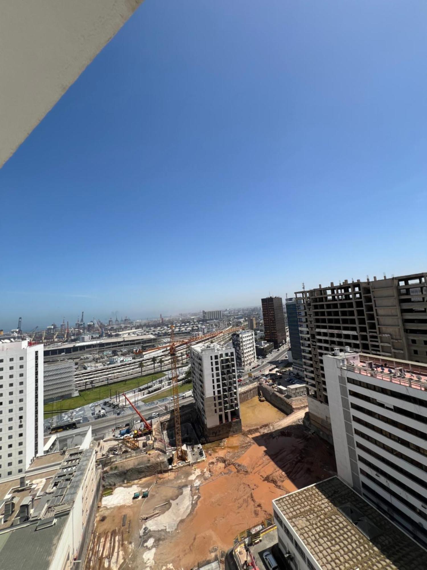 16e Etage : Confort & Vue Apartment